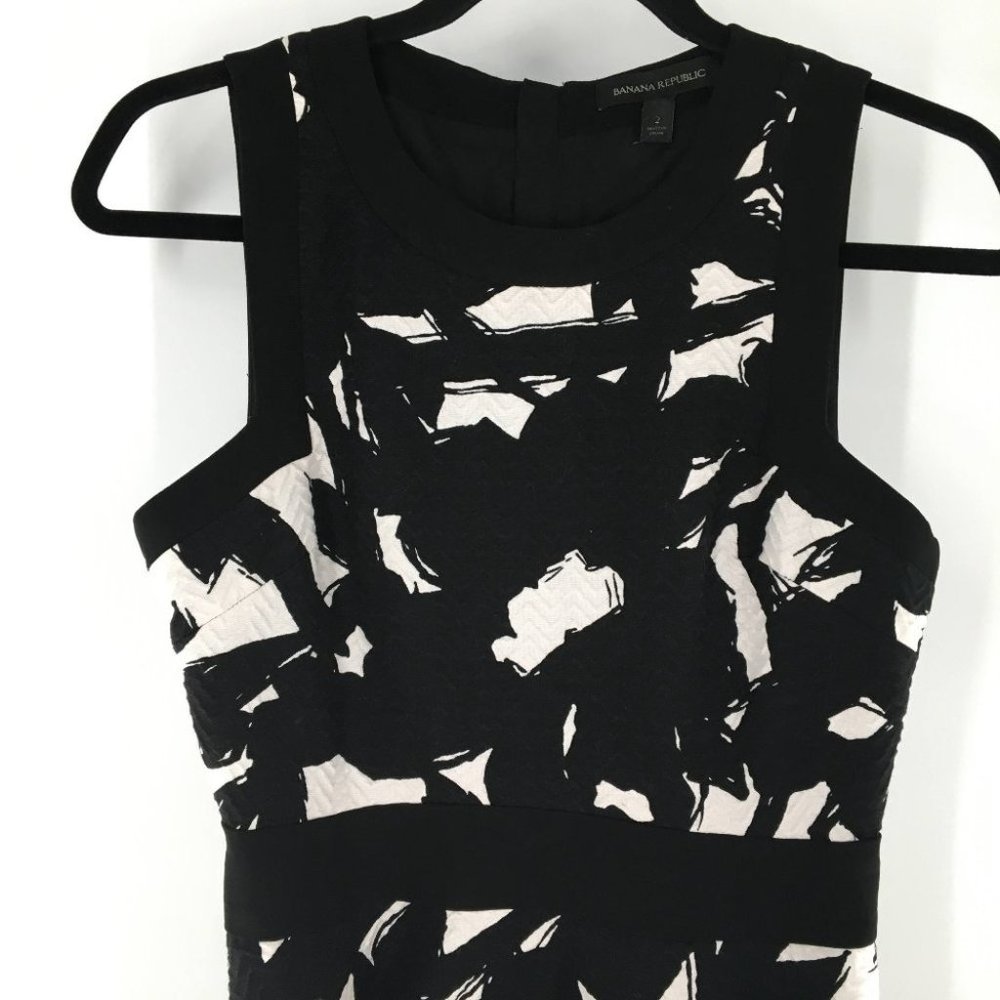 BANANA REPUBLIC Floral Dress (W2-199) ⁂ - Picture 2 of 11